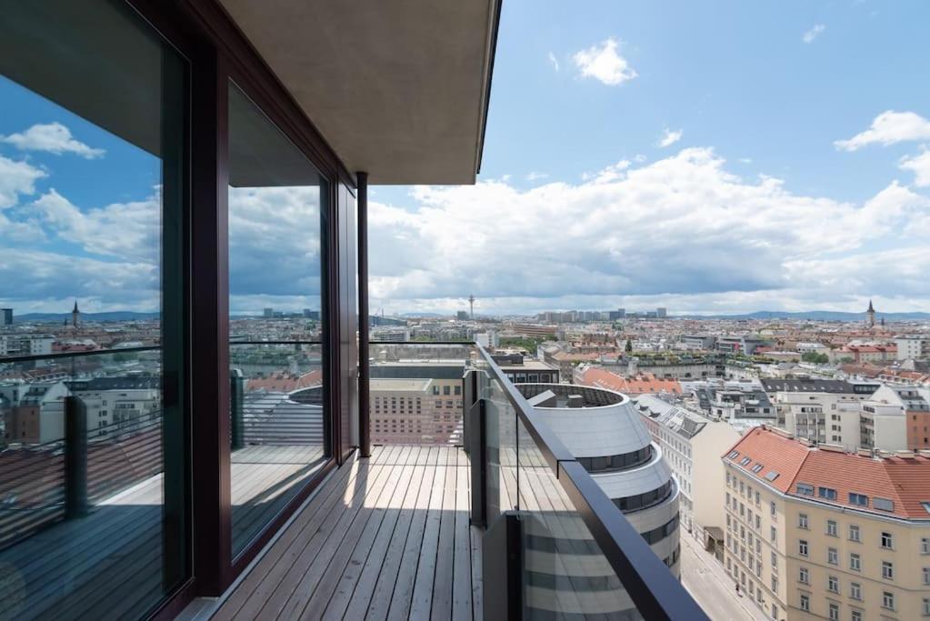 Apartmán Hoch Hinaus, Neu Und Stilvoll Mit Pool Am Dach Vídeň Exteriér fotografie