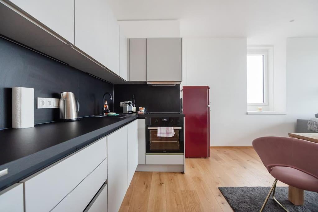 Apartmán Hoch Hinaus, Neu Und Stilvoll Mit Pool Am Dach Vídeň Exteriér fotografie