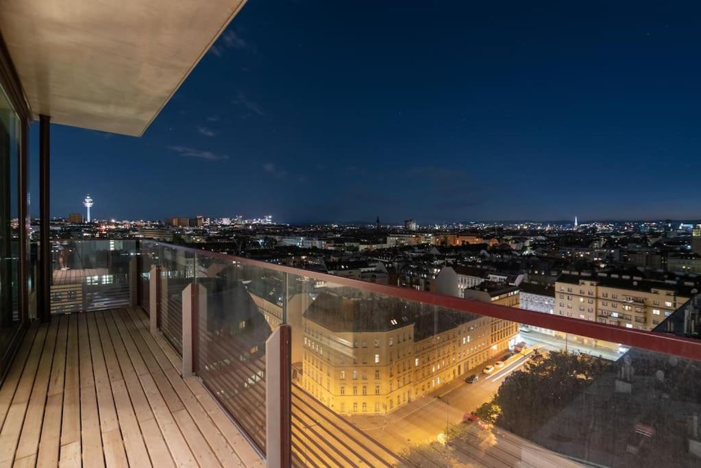 Apartmán Hoch Hinaus, Neu Und Stilvoll Mit Pool Am Dach Vídeň Exteriér fotografie