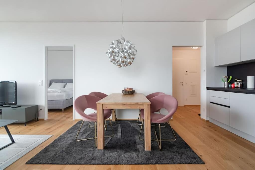 Apartmán Hoch Hinaus, Neu Und Stilvoll Mit Pool Am Dach Vídeň Exteriér fotografie