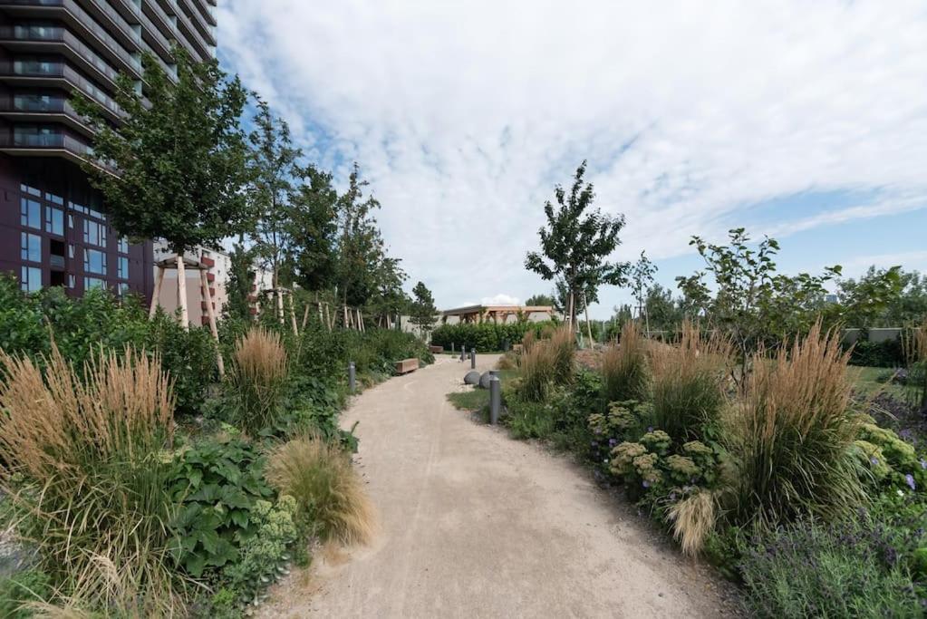 Apartmán Hoch Hinaus, Neu Und Stilvoll Mit Pool Am Dach Vídeň Exteriér fotografie