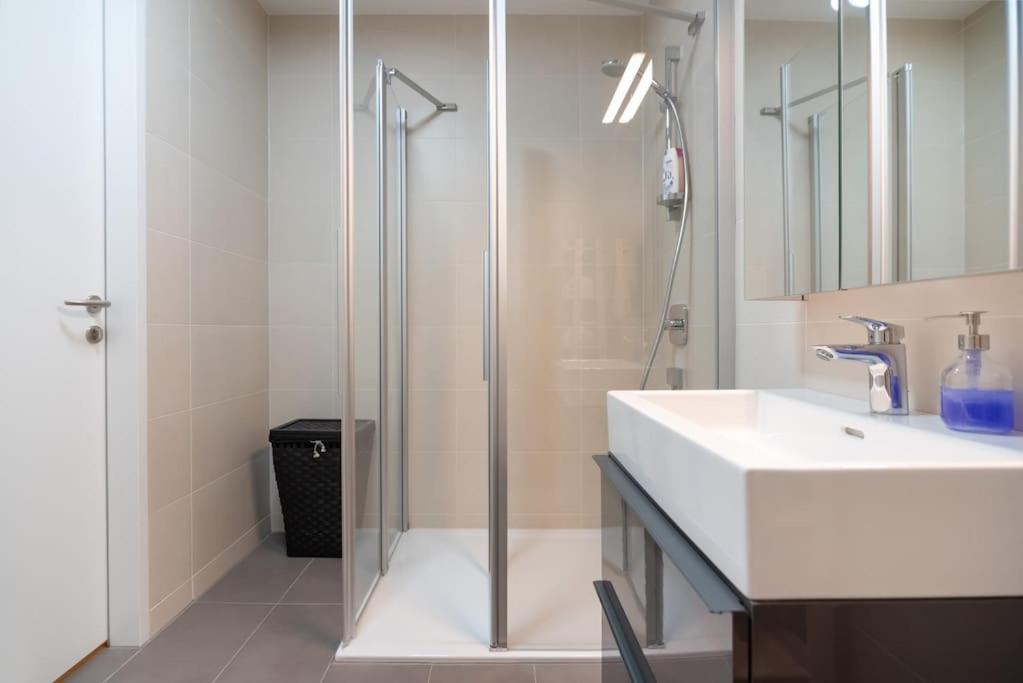 Apartmán Hoch Hinaus, Neu Und Stilvoll Mit Pool Am Dach Vídeň Exteriér fotografie