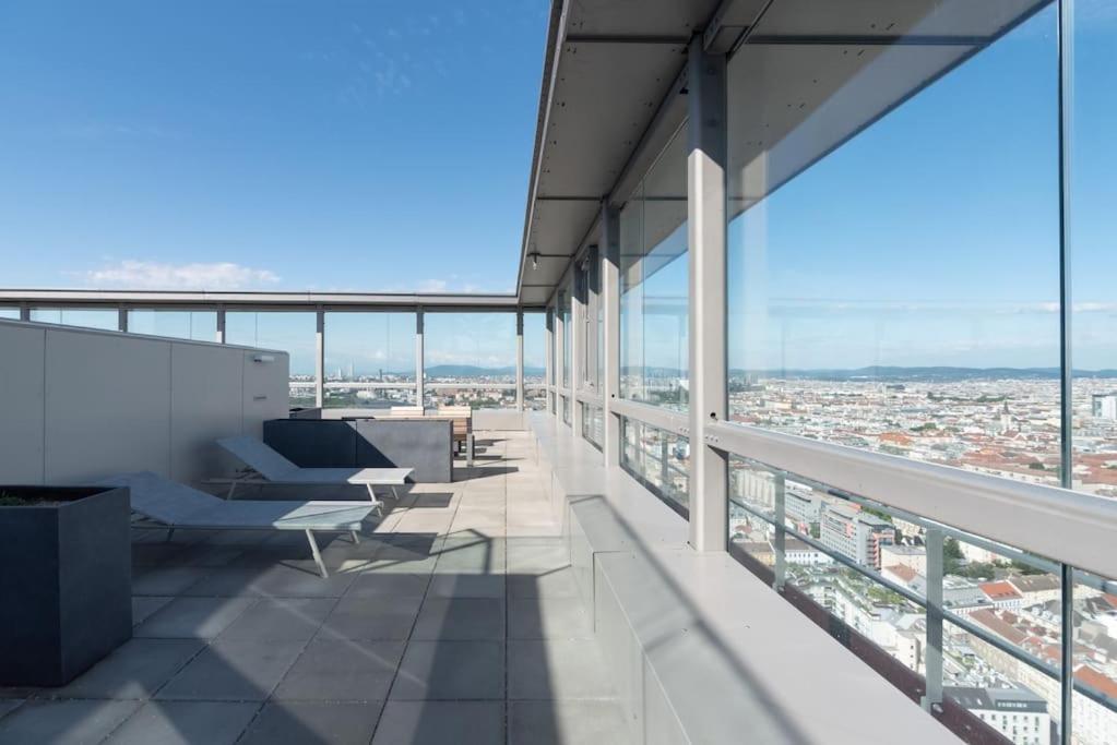 Apartmán Hoch Hinaus, Neu Und Stilvoll Mit Pool Am Dach Vídeň Exteriér fotografie